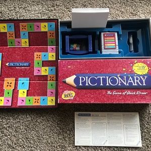 Pictionary 15th Edition 2000 - all parts included